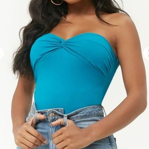 Twist Front Crop Top